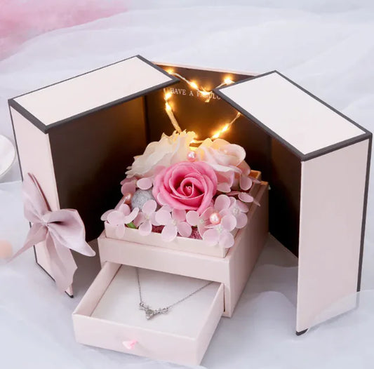 Comforttt™ Gift Box